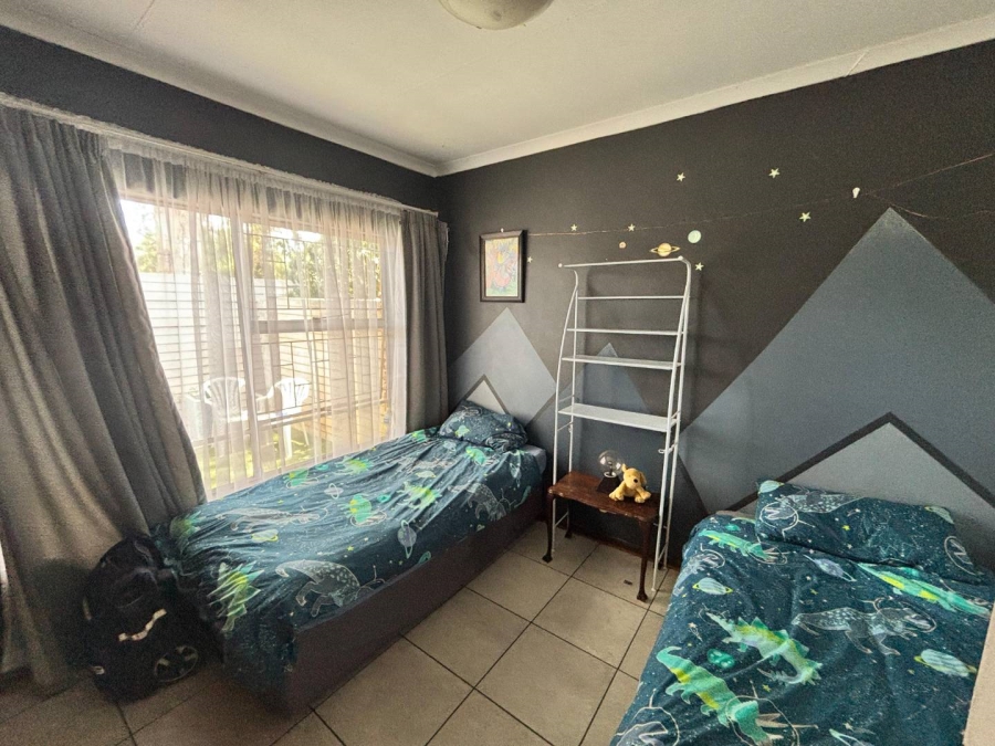 2 Bedroom Property for Sale in Langenhovenpark Free State